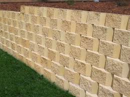 retaining wall builders sunshine coast